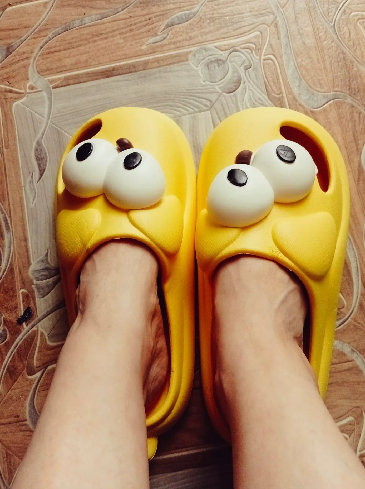 Kissteps™ Kissing Slippers
